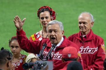 El color de la inauguración del Estadio Alfredo Harp Helú, en imágenes