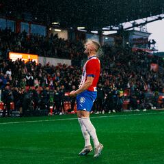Artem Dovbyk, el cosaco que embriaga al mundo del fútbol
