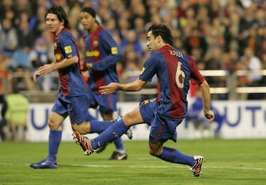 El mejor centrocampista de la historia del club. Siempre con el partido en la cabeza. Un mito de tamaño gigantesco que fue la batuta del mejor equipo de la historia.