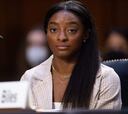 Simone Biles y otras víctimas de Larry Nassar demandan al FBI por un billón de dólares