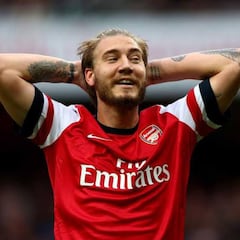 La última confesión de Bendtner: “Solo el casino iguala la adrenalina del campo”