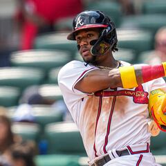 Ronald Acuña Jr. sufre irritación de meniscos en rodilla derecha