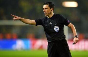 El árbitro serbio Milorad Mazic.