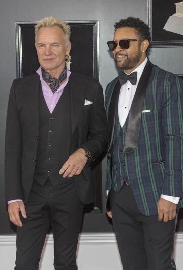 Los m¨²sicos Sting y Shaggy posan a su llegada al Madison Square Garden de Nueva York, para participar de la 60 edici¨®n de los Premios Grammy