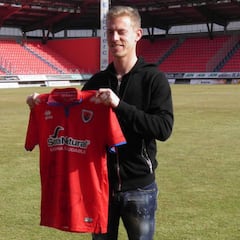 Dani Nieto presentado como nuevo jugador del Numancia