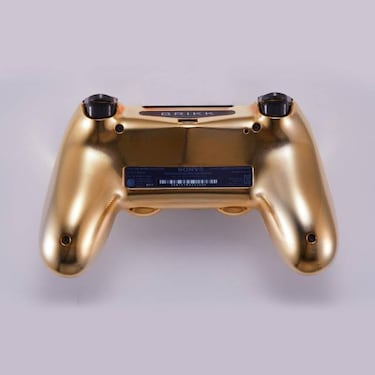 El Dualshock 4 de oro y diamantes valorado en 14.000$