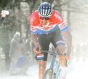 Los espectaculares datos de rendimiento de Mathieu Van der Poel en la Strade Bianche