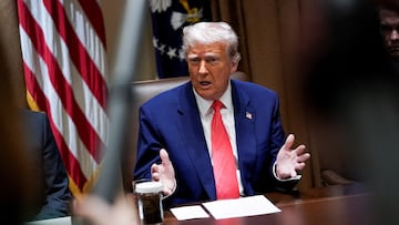 Trump presume que sus invitados a la Casa Blanca hicieron billones de dólares tras aranceles