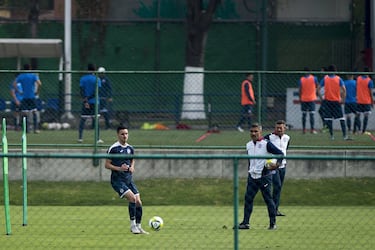 El canadiense cuenta también con la nacionalidad portuguesa y llega al Cruz Azul procedente del Chaves lusitano.