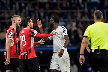 Además, Antonio Rüdiger tuvo sus más y sus menos con el jugador del Milan, Strahinja Pavlovic.