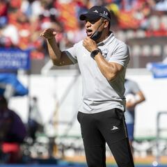 Nacho Ambriz se irá a España con más experiencia que Aguirre y Hugo Sánchez