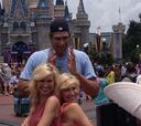 Brook Lopez se está haciendo una casa... ¡en Disney World!