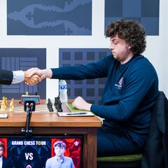 Magnus Carlsen y Hans Niemann vuelven a verse las caras tras la demanda de los 100 millones