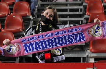 Aficionada del Real Madrid.