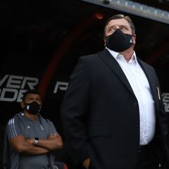 Miguel Herrera promete erradicar arraigo 'tuquista' en la plantilla de Tigres