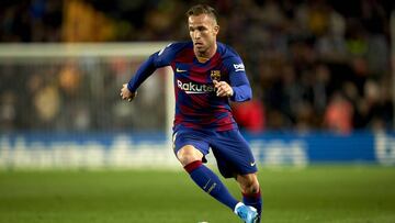 BARCELONA, SPAIN - NOVEMBER 09: Arthur Melo of FC Barcelona runs with the ball during the Liga match between FC Barcelona  and RC Celta de Vigo at Camp Nou on November 09, 2019 in Barcelona, Spain. (Photo by Quality Sport Images/Getty Images)