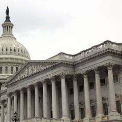 Who can receive the maximum social security of $3,895 monthly?