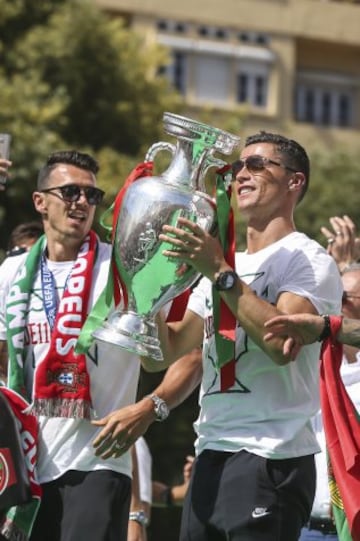 Cristiano Ronaldo en la celebración con la afición.