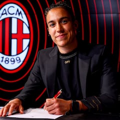 Oficial: Sandra Estévez ficha por el Milan
