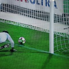 El gol que generó polémica en el duelo entre la U y Cobreloa