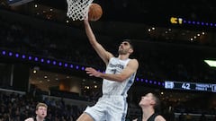 Santi Aldama pasa por el quirófano