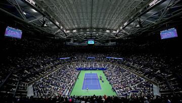Imagen de la pista Arthur Ashe Stadium durante la semifinal del US Open 2019 entre Matteo Berrettini y Rafa Nadal en el USTA Billie Jean King National Tennis Center de Nueva York.