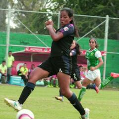 Chivas golea 4-0 a León y va contra América en Semifinales