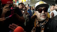 Diego Armando Maradona a su llegada a M&eacute;xico como nuevo entrenador de los Dorados.