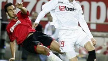 El Sevilla vuelve a golear y pasa a octavos tras un partido de trámite