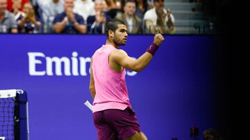 Alcaraz: “Me temblaban las piernas al sacar en el último juego”