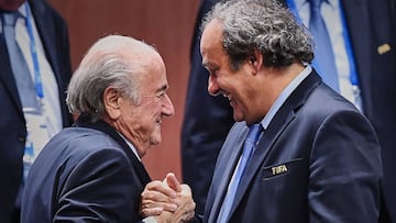 Platini y Blatter, otra vez acusados de corrupción