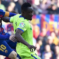 El Barça suda tinta y Messi se asusta