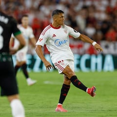 Alexis Sánchez, ejemplar