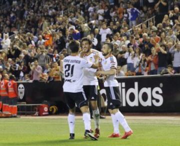 2-0. Dani Parejo celebró el segundo gol que anotó de penalti.