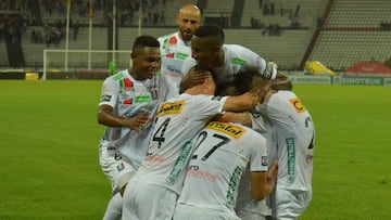 Once Caldas celebra un nuevo triunfo en la Liga Águila.