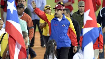 El presidente de Venezuela Nicol&aacute;s Maduro durante la apertura de las Series Caribe&ntilde;as de B&eacute;isbol.