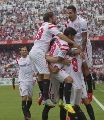 Bacca llega a 17 goles en la Liga BBVA