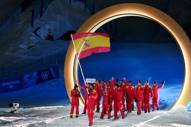 La delegación de España en el desfile de la ceremonia de apertura de los Juegos Olímpicos de Invierno.