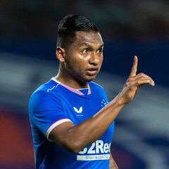 Rangers, preocupado por posible ausencia de Morelos ante Celtic