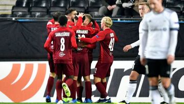 Los jugadores del RB Salzburgo festejan un gol conseguido ante el Rosenborg en Europa League.