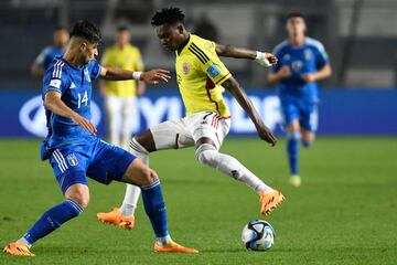 Con goles de Casadei, Baldanzi y Esposito, el equipo europeo se impuso 3-1 y clasificó a las semifinales de la Copa del Mundo.