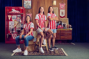 Vuelven los cuernos a la camisa de Chivas