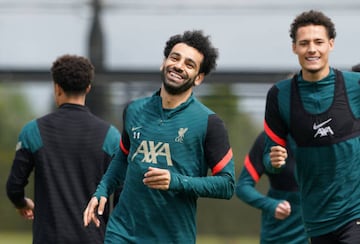 Imágenes del entrenamiento de Liverpool a tres días de jugar ante Real Madrid en la final de la Champions. Los Reds buscan su séptimo título en la Copa de Europa.