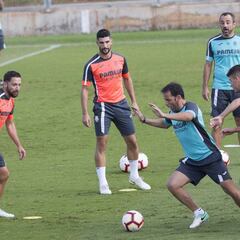 Villarreal: Javi Calleja medita recuperar el 4-2-3-1