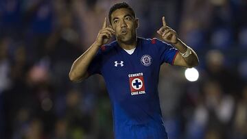 Marco Fabián podría ser opción para reforzar a Cruz Azul