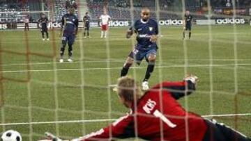 Los porteros que se visten de rojo detienen más penaltis