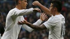 Cristiano y James celebran un gol ante el Rayo Vallecano