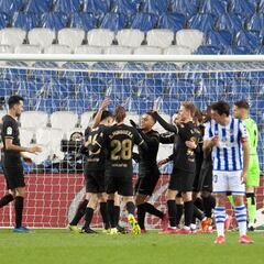Aprobados y suspensos del Barça: noche de carrileros y guinda de Messi