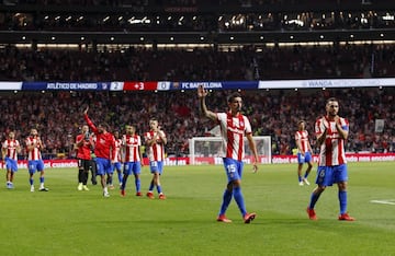 El Atlético de Madrid supera en valoración al Barcelona y es el octavo en la escala con 746 millones de euros. El campeón de LaLiga tiene en su plantilla jugadores de la calidad de Marcos Llorente (80), Oblak y João Félix (80), Koke y Giménez (60), Griezmann (50), Carrasco, Lemar, De Paul y Correa (40).