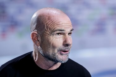 Toda la presión para Paco López